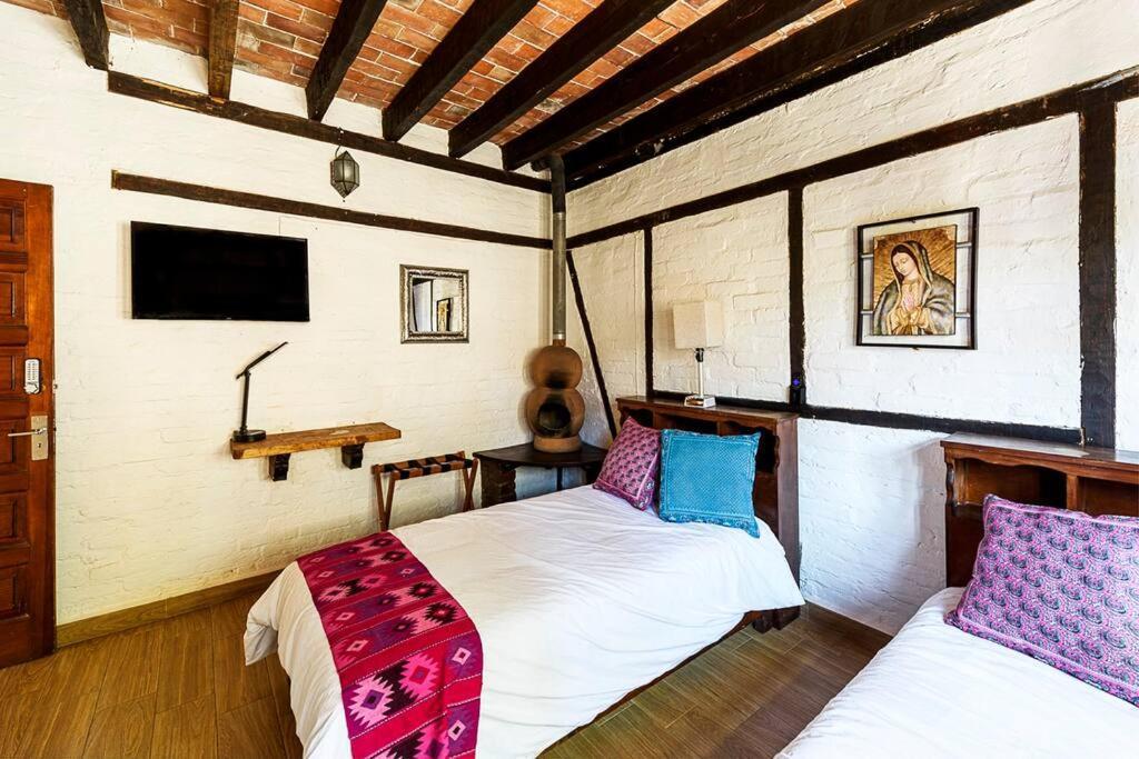 ואלה דה בראבו Increible Cuarto, Hostal Sobre El Centro De Valle מראה חיצוני תמונה